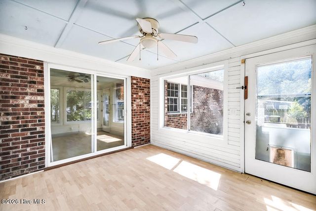 811 Memory Lane, Southport, NC 28461