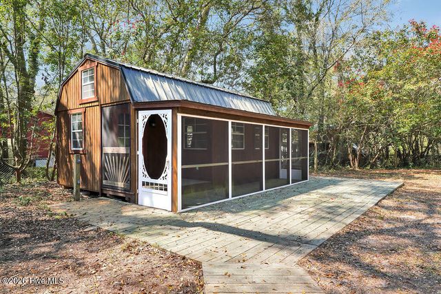 811 Memory Lane, Southport, NC 28461