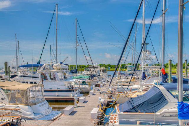 811 Memory Lane, Southport, NC 28461