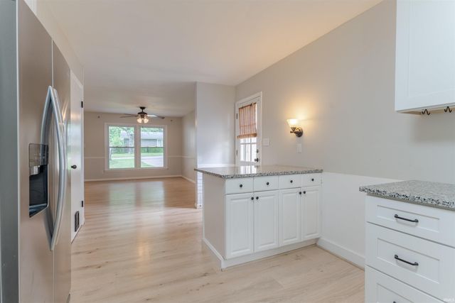 8311 Poplar Drive, Newburgh, IN 47630