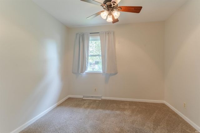 8311 Poplar Drive, Newburgh, IN 47630