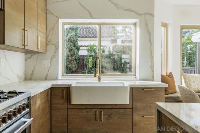 12782 Amaranth, San Diego, CA 92129