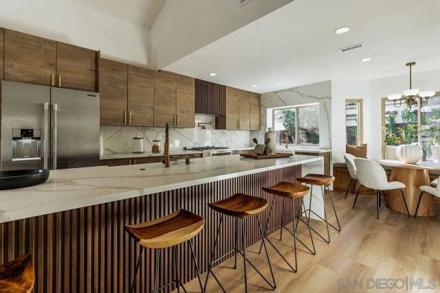 12782 Amaranth, San Diego, CA 92129