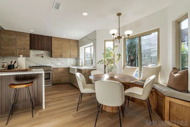 12782 Amaranth, San Diego, CA 92129