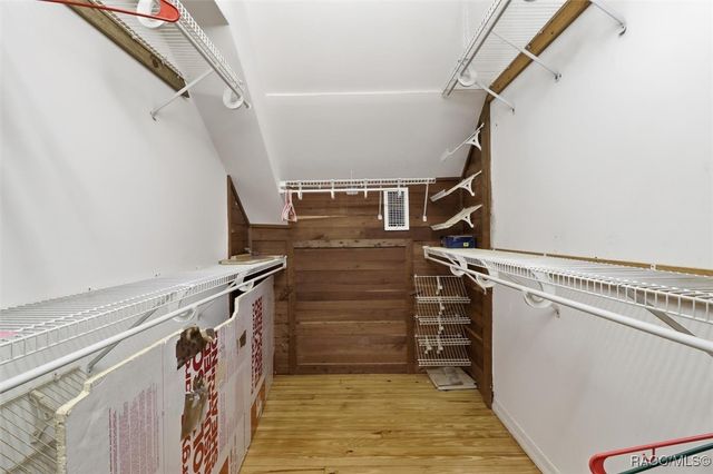 5415 Riverside Drive, Yankeetown, FL 34498