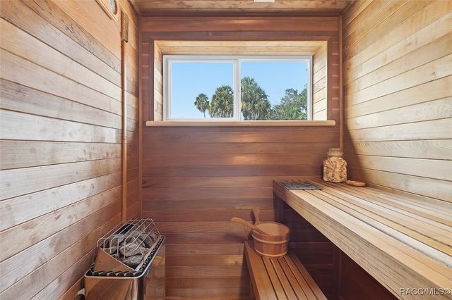 5415 Riverside Drive, Yankeetown, FL 34498