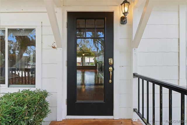 5415 Riverside Drive, Yankeetown, FL 34498