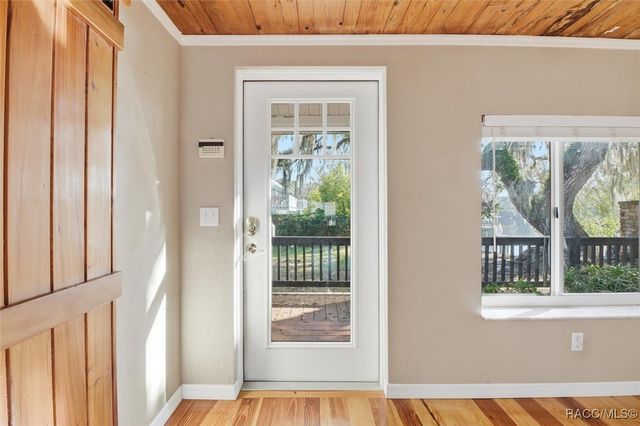 5415 Riverside Drive, Yankeetown, FL 34498