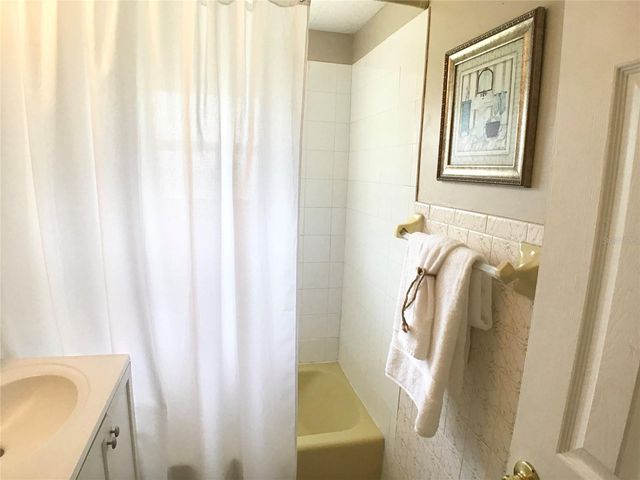 4720 W LEILA AVENUE, Tampa, FL 33616