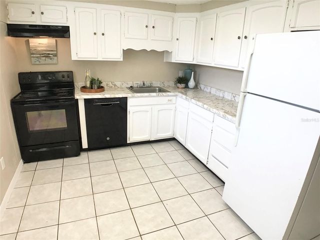 4720 W LEILA AVENUE, Tampa, FL 33616