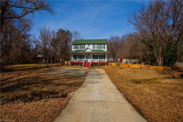 701 Diana Drive, Thomasville, NC 27360