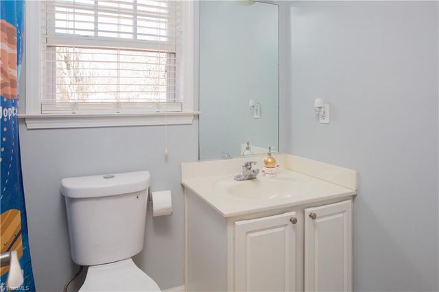 701 Diana Drive, Thomasville, NC 27360