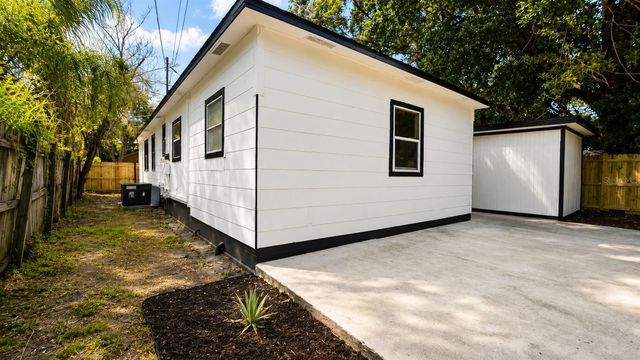 657 15TH AVENUE S, St Petersburg, FL 33701