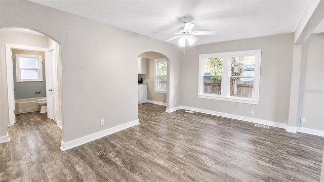 657 15TH AVENUE S, St Petersburg, FL 33701
