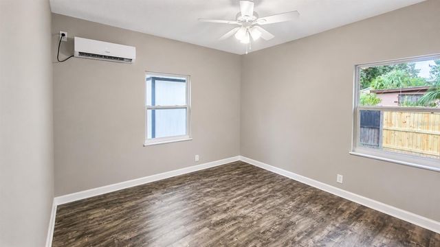 657 15TH AVENUE S, St Petersburg, FL 33701