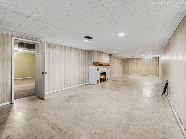 925 Orchard Avenue, Muskegon, MI 49442