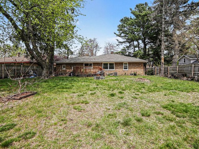 925 Orchard Avenue, Muskegon, MI 49442