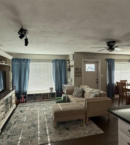 1039 HIGHVIEW DRIVE, Lake Wales, FL 33853