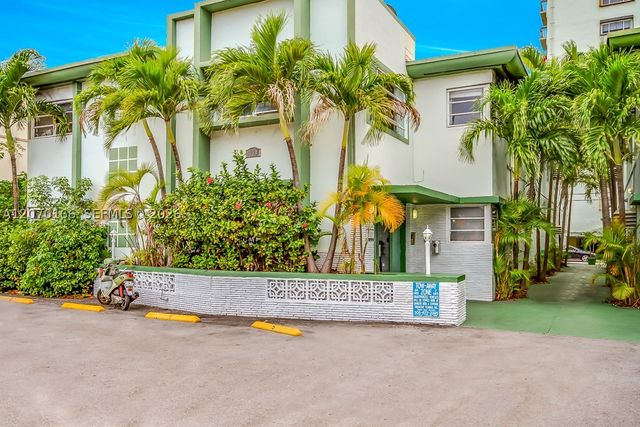 1334 Alton Rd A6, Miami Beach, FL 33139