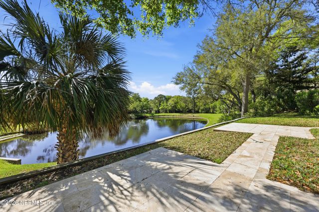 2144 LAKESIDE Drive E, Fernandina Beach, FL 32034