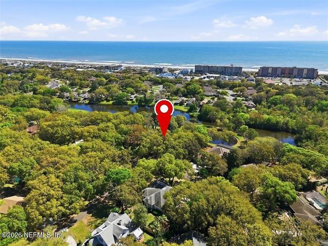 2144 LAKESIDE Drive E, Fernandina Beach, FL 32034