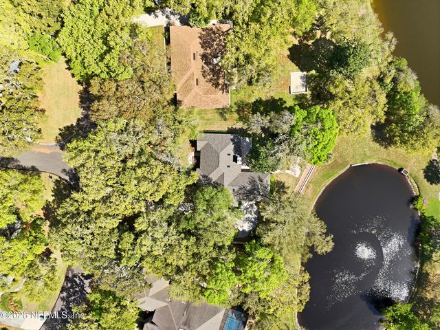 2144 LAKESIDE Drive E, Fernandina Beach, FL 32034