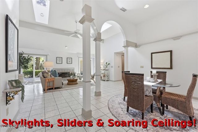 2144 LAKESIDE Drive E, Fernandina Beach, FL 32034