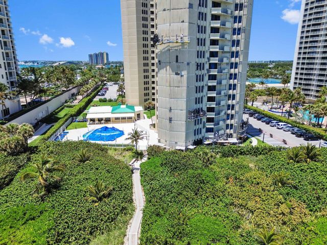 2800 N Ocean Drive A-3c, Riviera Beach, FL 33404
