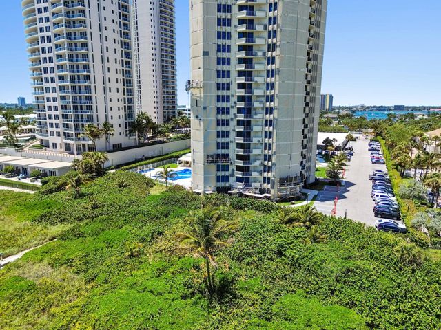 2800 N Ocean Drive A-3c, Riviera Beach, FL 33404