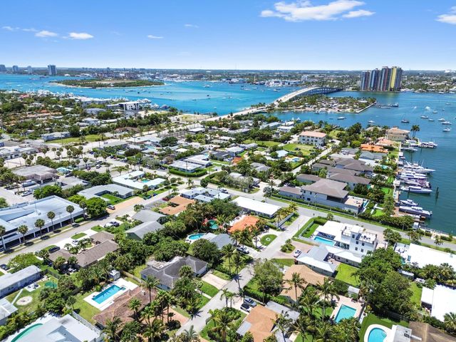 2800 N Ocean Drive A-3c, Riviera Beach, FL 33404