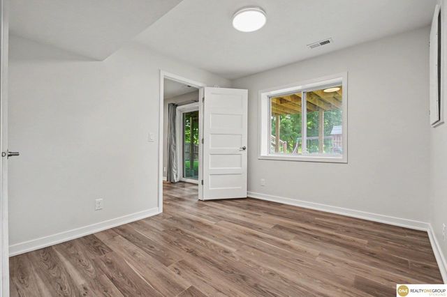 4705 N 148 Street, Omaha, NE 68116