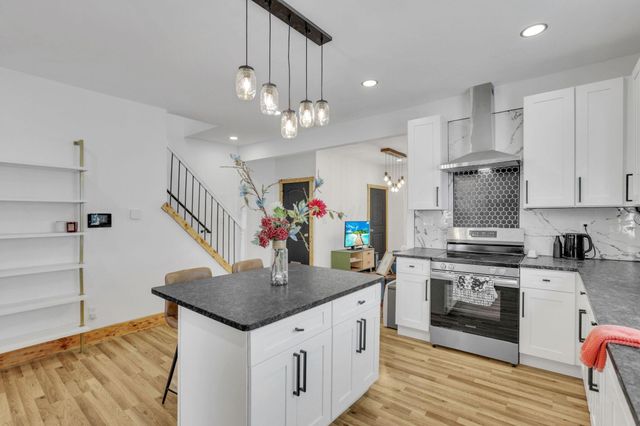 680 Stewart Avenue, Columbus, OH 43206
