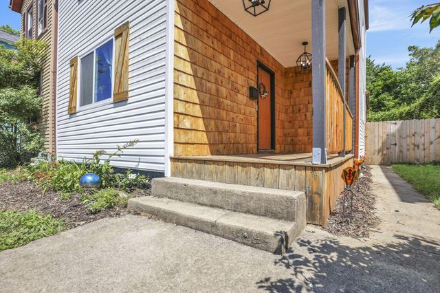 680 Stewart Avenue, Columbus, OH 43206