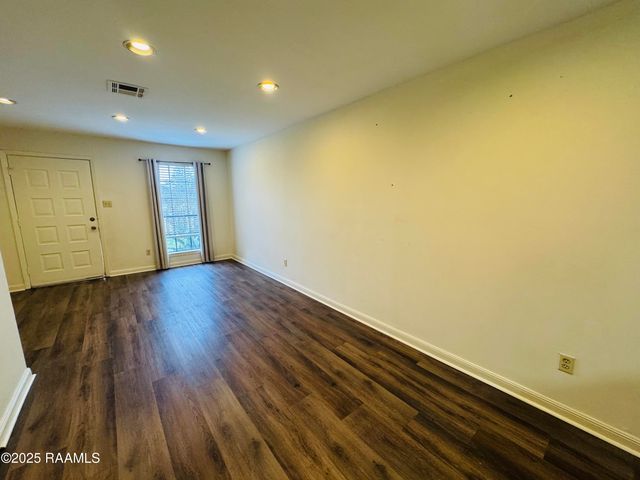 2419 Robley Drive, Lafayette, LA 70503