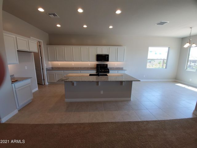 8537 W Myrtle Avenue, Glendale, AZ 85305