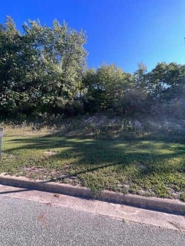 61 Morena Terrace, Crown Point, IN 46307