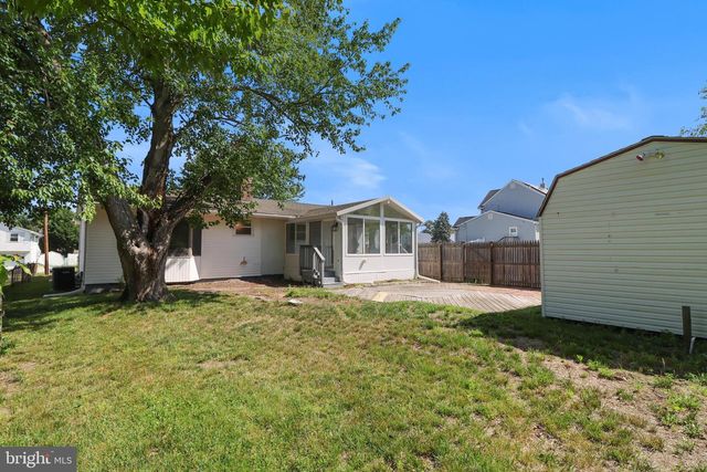 340 GRAND AVE, Blackwood, NJ 08012