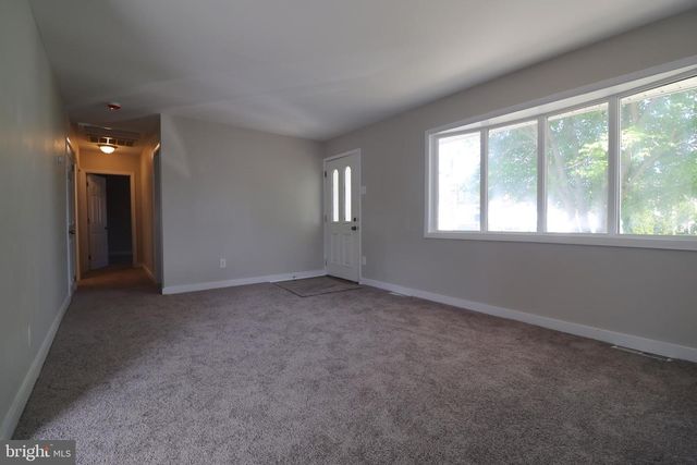 340 GRAND AVE, Blackwood, NJ 08012