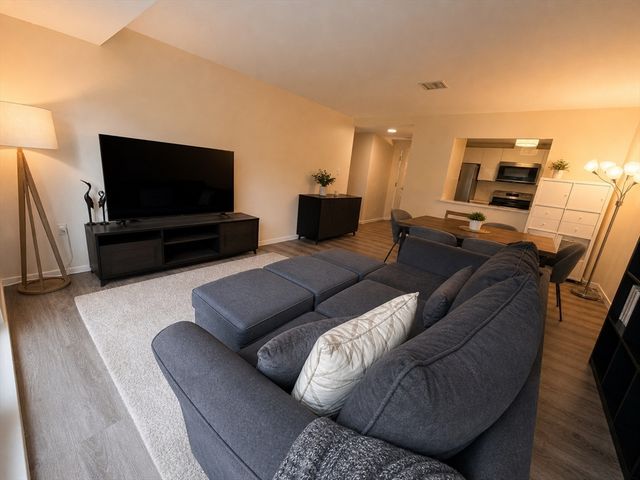 1 Watermill Place 424, Arlington, MA 02476