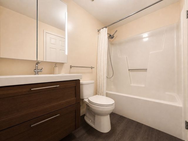 1 Watermill Place 424, Arlington, MA 02476