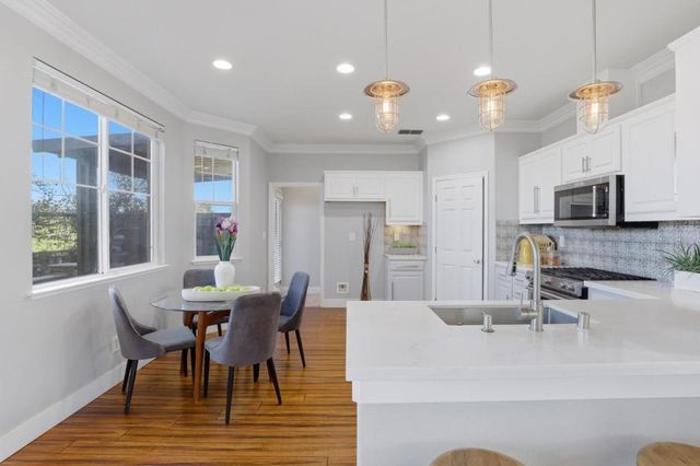 609 Rockspray Circle, Pittsburg, CA 94565