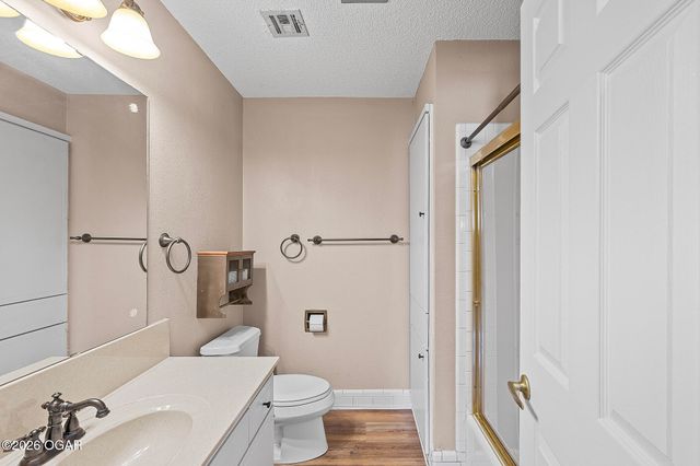 1518 W Magnolia Street, Rogers, AR 72756