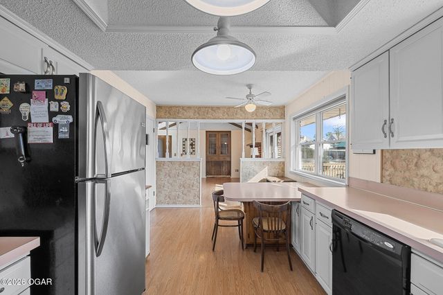 1518 W Magnolia Street, Rogers, AR 72756