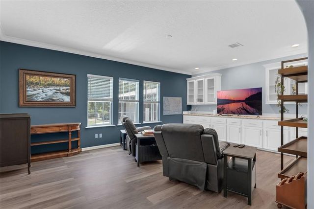 4048 LAKE GRIFFIN ROAD, Lady Lake, FL 32159