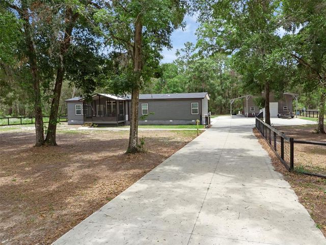 4048 LAKE GRIFFIN ROAD, Lady Lake, FL 32159
