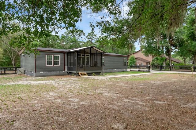 4048 LAKE GRIFFIN ROAD, Lady Lake, FL 32159