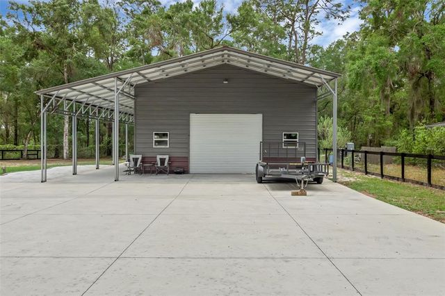 4048 LAKE GRIFFIN ROAD, Lady Lake, FL 32159