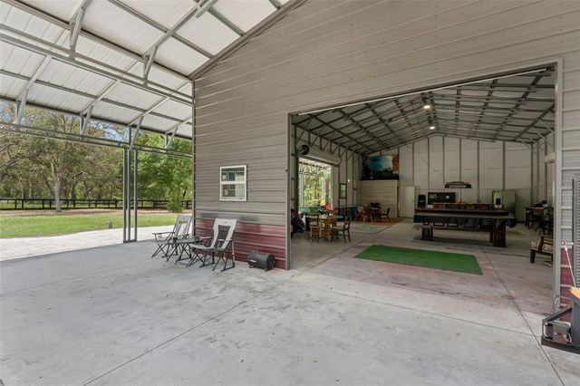 4048 LAKE GRIFFIN ROAD, Lady Lake, FL 32159