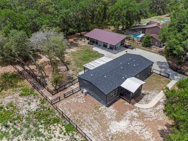 4048 LAKE GRIFFIN ROAD, Lady Lake, FL 32159