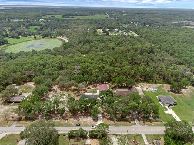 4048 LAKE GRIFFIN ROAD, Lady Lake, FL 32159